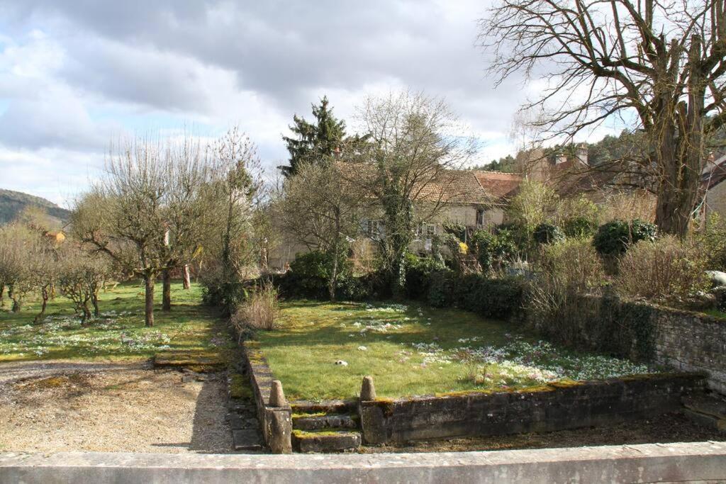 L'Oenologite Messanges (Cote-d'Or) Exterior foto